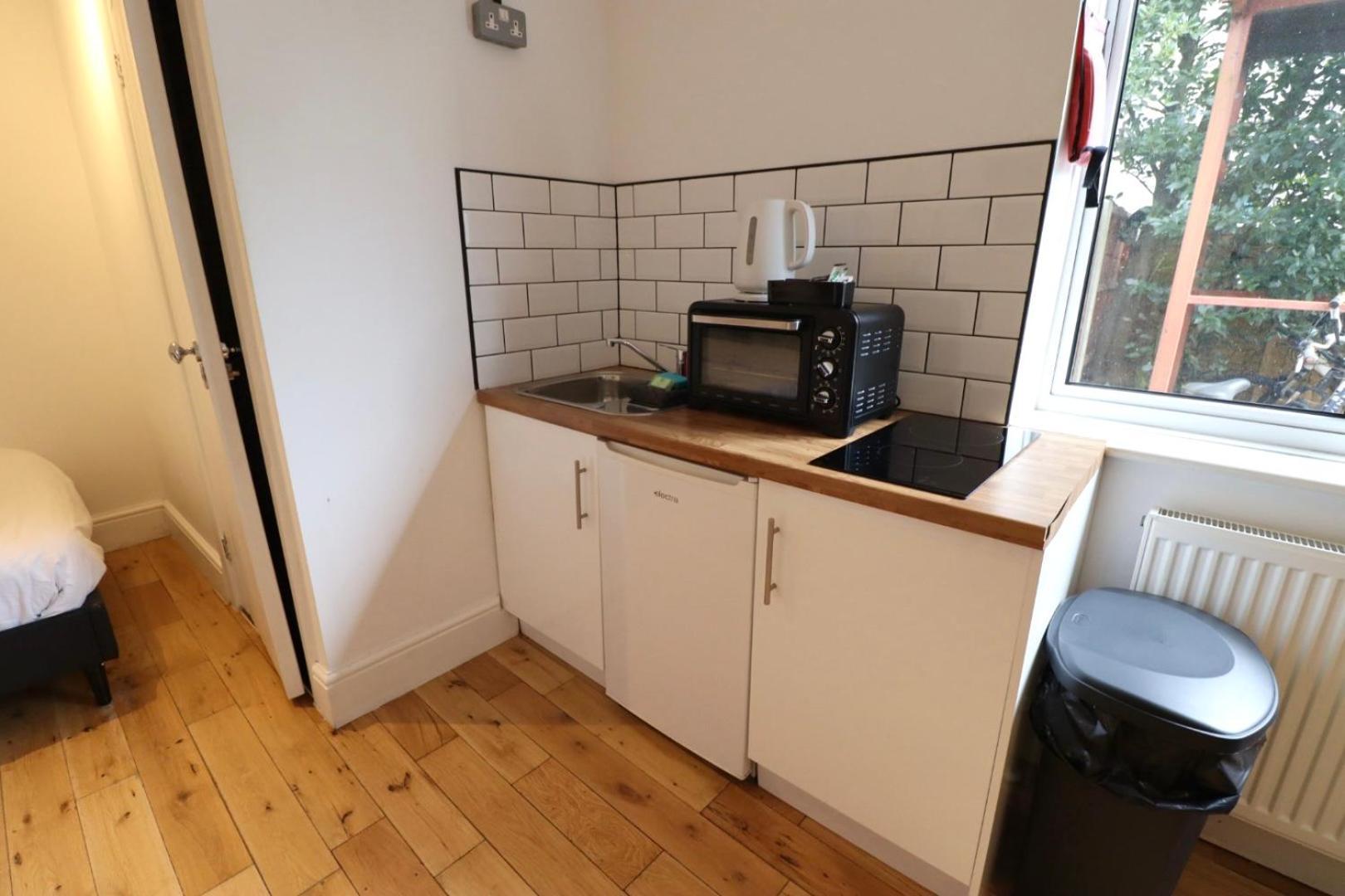 Flat 4, 10 St John's Lejlighed Bournemouth Eksteriør billede